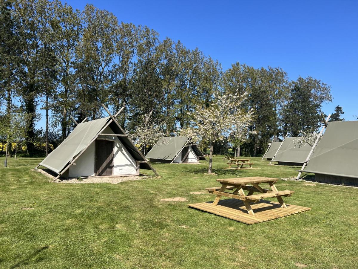 Hebergements Insolites - Etretat Aventure Les Loges  Exterior photo